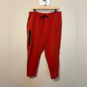 Nike Sportswear Tech Fleece Jogger Pants Plus Women Sz 1X Orange Red Athleisure